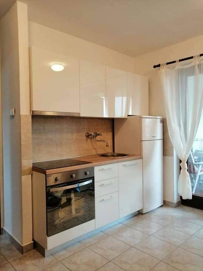 Apartment Gajac Zrce โนวาลยา ภายนอก รูปภาพ